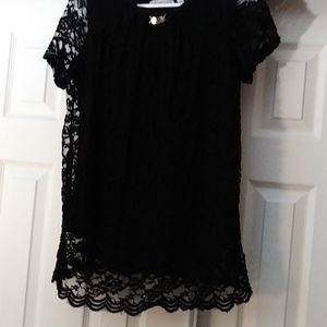 Woman's lace top
